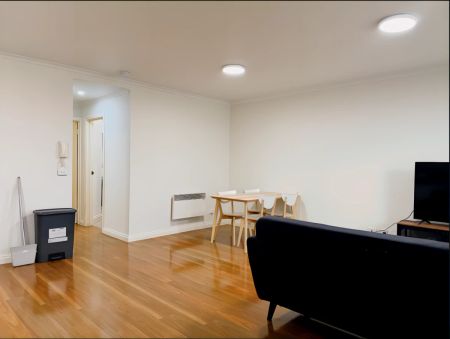 Secondary bedroom - Photo 5