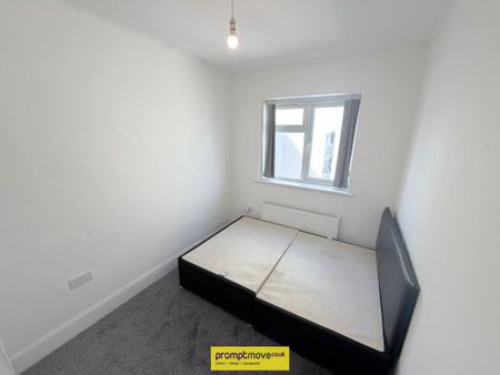 3 bedroom detached house to rent - Photo 3