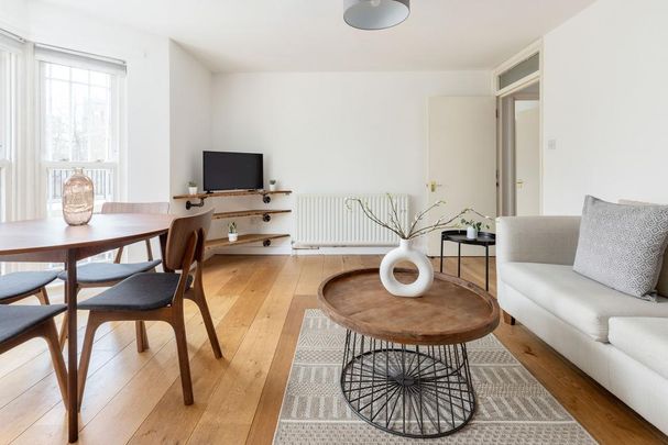 2 bedroom ground floor flat to rent - Photo 1