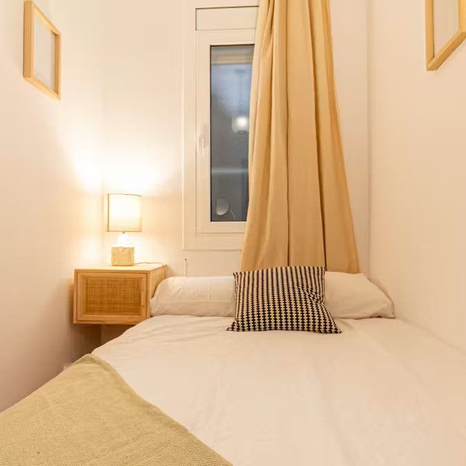 Carrer de Rocafort, Barcelona, Catalonia 08029 - Photo 1