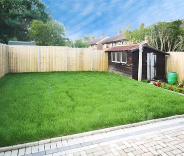 Great Goodwin Drive, Guildford, Surrey, GU1 2TZ - Photo 6