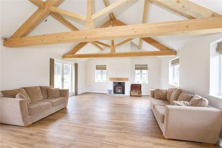 2 bedroom detached house to rent - Photo 4