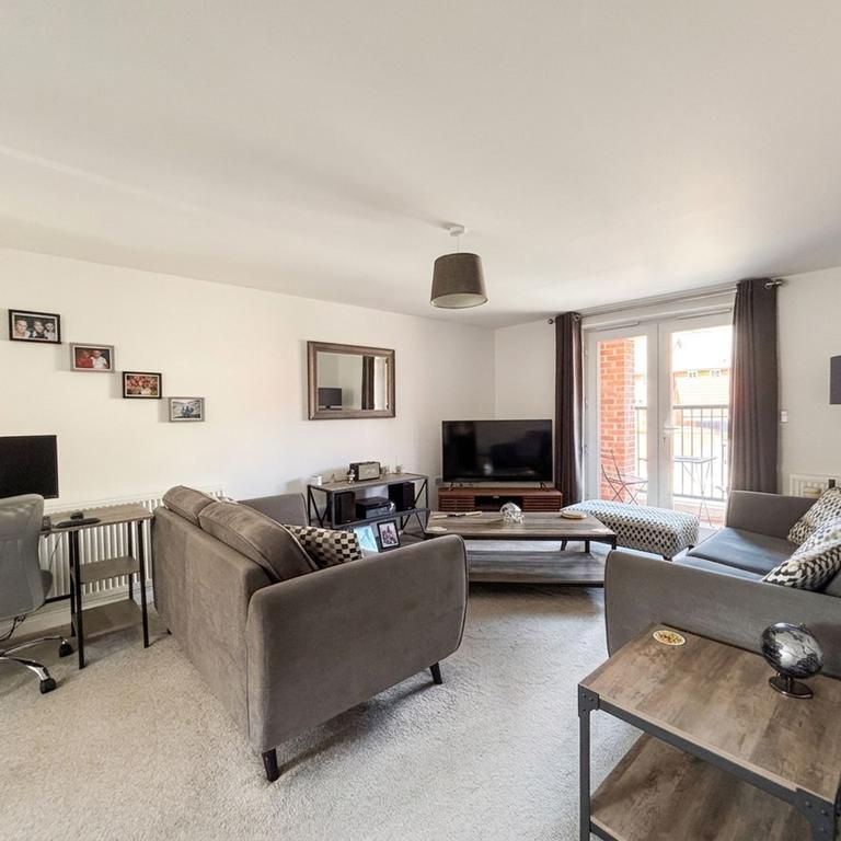 2 bedroom property to rent - Photo 1