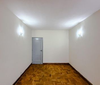 Casa para alugar com 240m², 3 quartos e 2 vagas - Foto 1