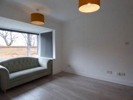 1 bedroom end of terrace house to rent - Photo 3