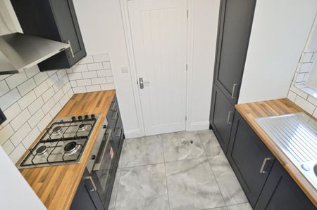 1 bedroom House To Let Total Size: 442 SQ FT - Photo 5