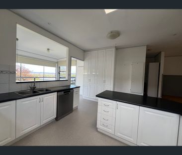 38 Donald Street, Morwell, Vic 3840 - Photo 4