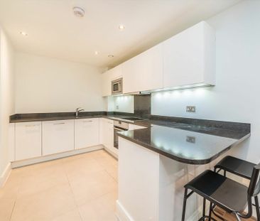 Roehampton Lane - Photo 5