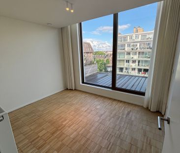 Lichtrijke, moderne en energiezuinige penthouse te koop in Roeselare - Photo 2