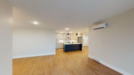 Unit 343 - Photo 4