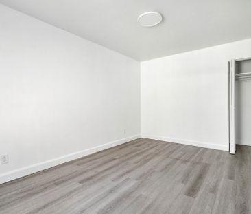7220 Av. De Chateaubriand, #21 - Photo 5