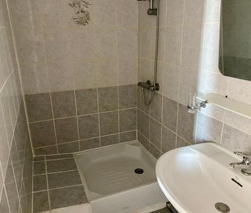 Location Appartement 1 pièce 23m² LABEGUDE 07200 - Photo 3