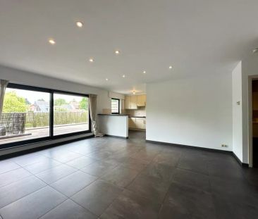 Appartement met 2 slaapkamers, bureau en ruim terras in Schilde! - Photo 1