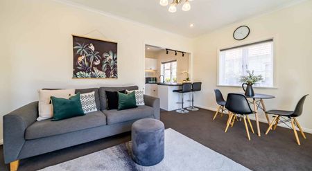 Central Hutt Living - Photo 4