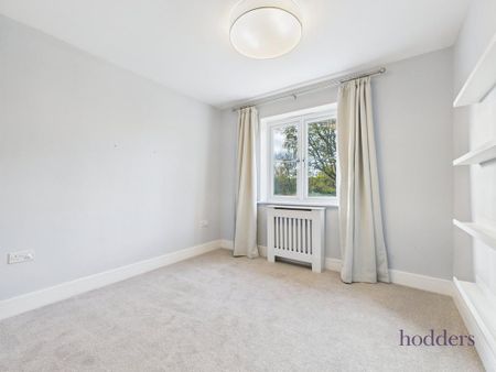 5 bedroom detached house to rent - Photo 5