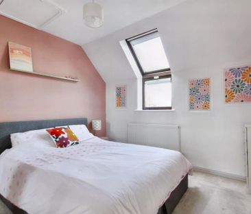 1 bedroom coach house to rent - Photo 6