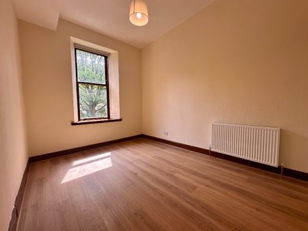 64 Roslea Drive - Photo 2