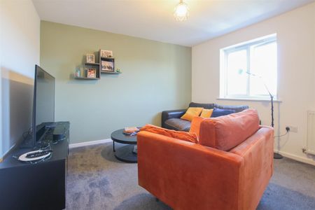 Crabtrees, Saffron Walden - Photo 2