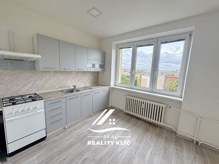 Pronájem bytu 2+1 67 m² - Photo 4