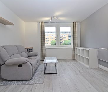 Breakwater House, Ferry Court, Cardiff - Photo 1