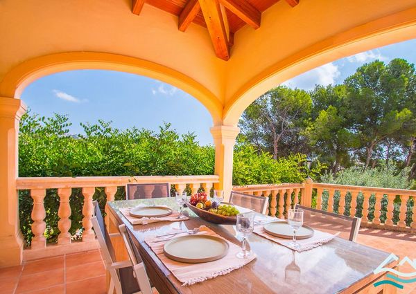 VILLA FOR RENT ALL YEAR ROUND WITH PRIVATE POOL IN MORAIRA
