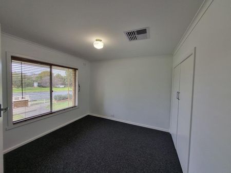 Well Equipped - Photo 4