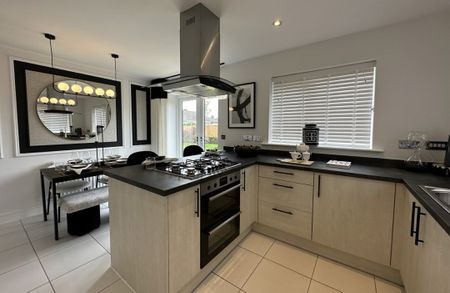 3 bed mews house to rent in The Wynbury, Keele, The Oaks - Photo 2