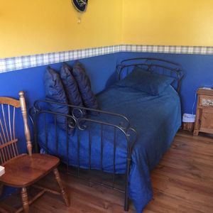 !CO-LOCATAIRE DANS UNE MAISON (pour femme seulement) touts inclus. - Photo 2