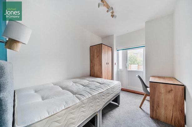 House share to rent - Photo 1