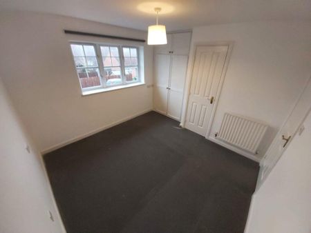 2 bedroom end of terrace house to rent - Photo 5