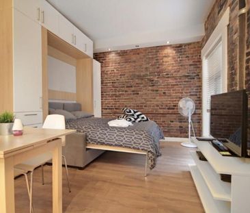 Loft entièrement meublé à louer Saint-Jean-Baptiste juillet 2026 - Photo 1