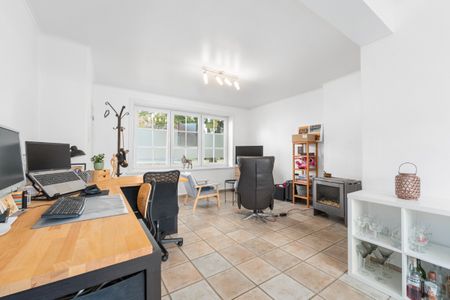 Rustig gelegen gerenoveerde woning te huur met 3 slaapkamers - Foto 3