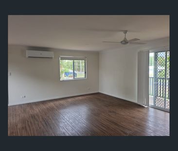 For Rent | Comfortable 3 Bedroom Home on Russell Island - Photo 2