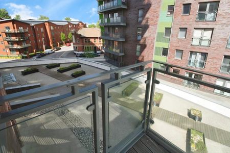 2 bedroom flat to rent - Photo 3