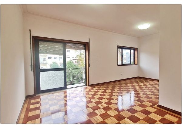 Apartamento T3 em Porto
