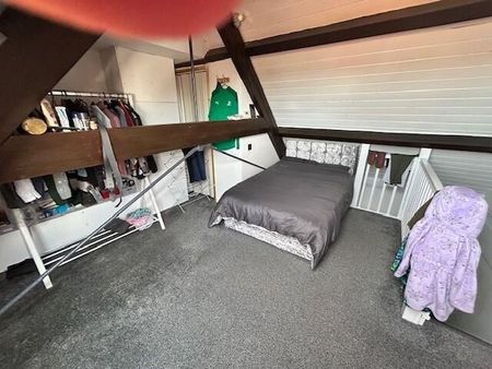 2 bedroom flat to rent - Photo 3