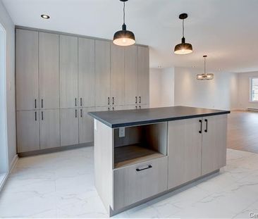 Maison à étages à louer - Sainte-Marthe-sur-le-Lac (Sud) - Photo 6