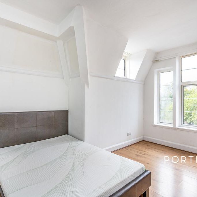1 bedroom in a house share to rent - Photo 1