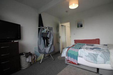 5 bedroom house to rent - Photo 3