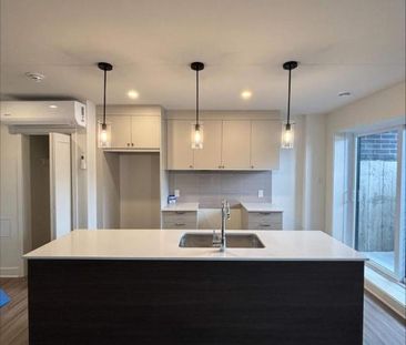 2 CH - 1 SDB - Saint-Hyacinthe - $1,400 /mo - Photo 1