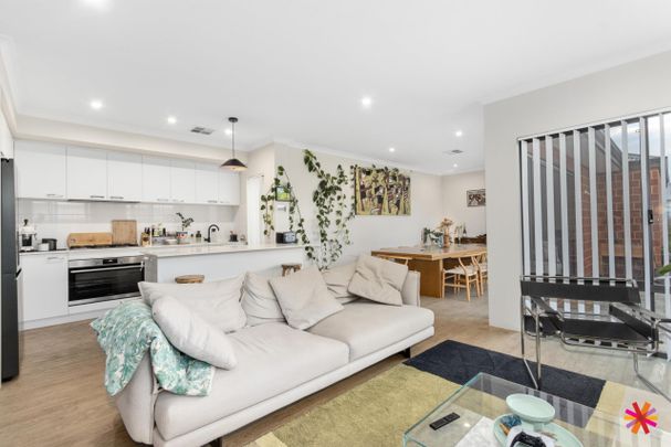 MODERN IMPRESSIVE FAMILY HOME - ENJOY THE BEACH LIFE - Photo 1