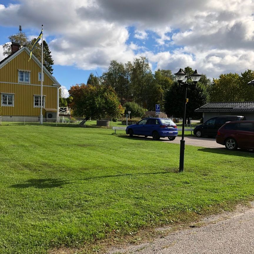 Holmens väg, Edsbro - Foto 1