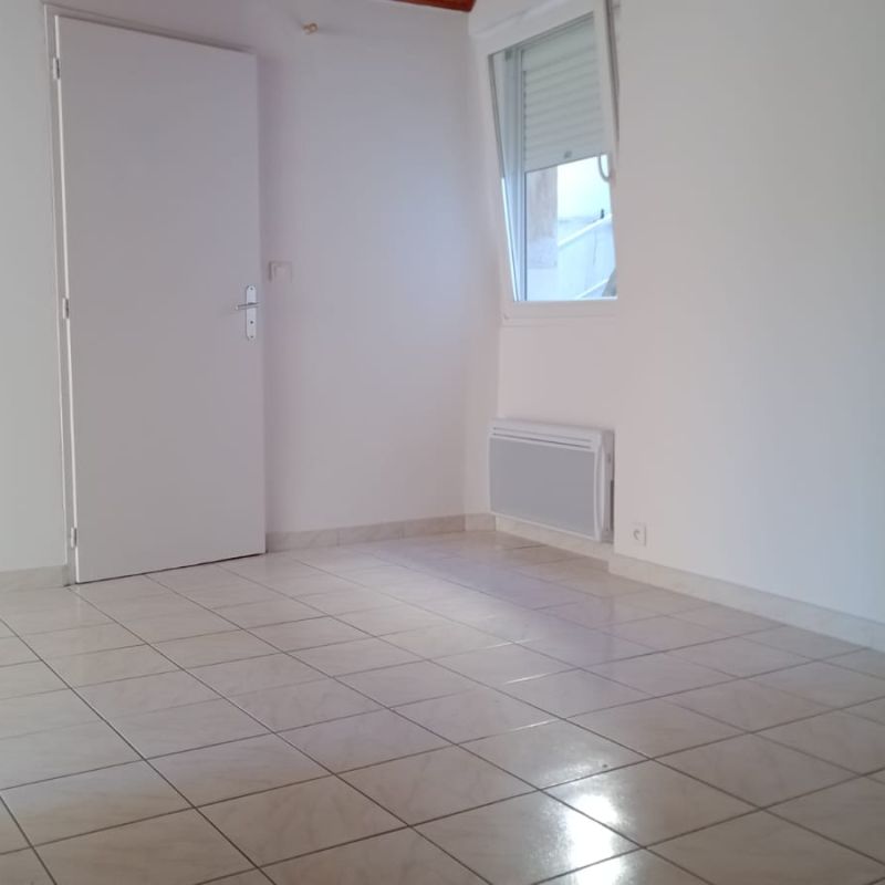 Appartement T2 centre ville de Pont-St-Esprit - Photo 1