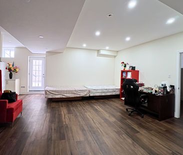 For Lease - 231 Hillsview Drive, Richmond Hill, Ontario - Photo 2