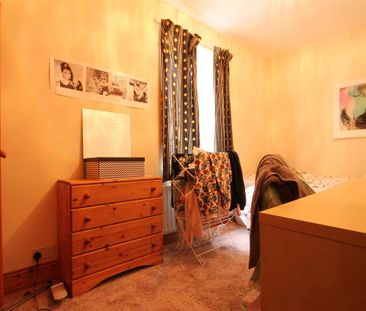 5 bedroom maisonette to rent - Photo 4