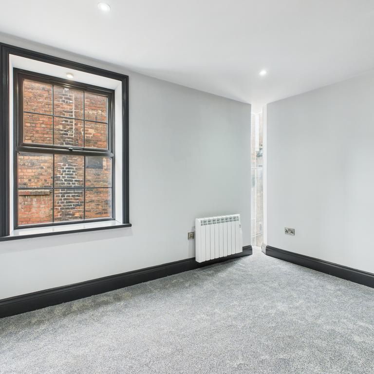 2 bedroom townhouse to rent - Photo 1
