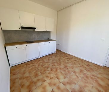 Location appartement 1 pièce, 18.48m², Castelnaudary - Photo 2