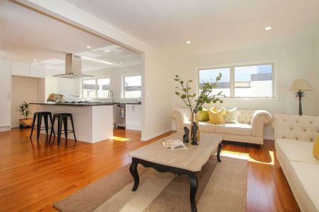 4 Bedrooms, Takapuna / Hauraki - Photo 5