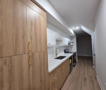 For Lease - 49 Berczy Manor Crescent, Markham, Ontario - Photo 1