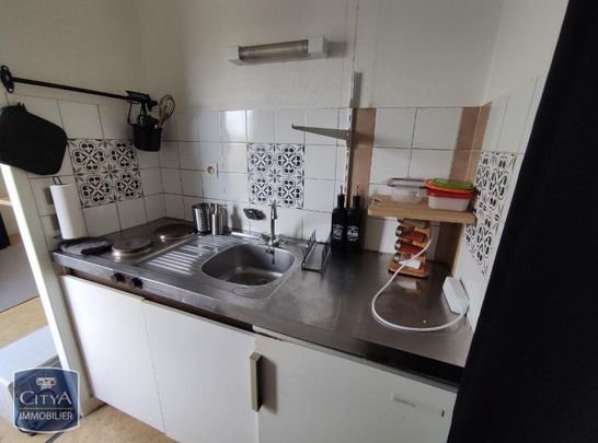Location Appartement 1 pièce 24m² POITIERS 86000 - Photo 1